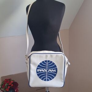PAN AM Defiance Bag Tote Originals Certified White Blue Logo Crossbody Strap